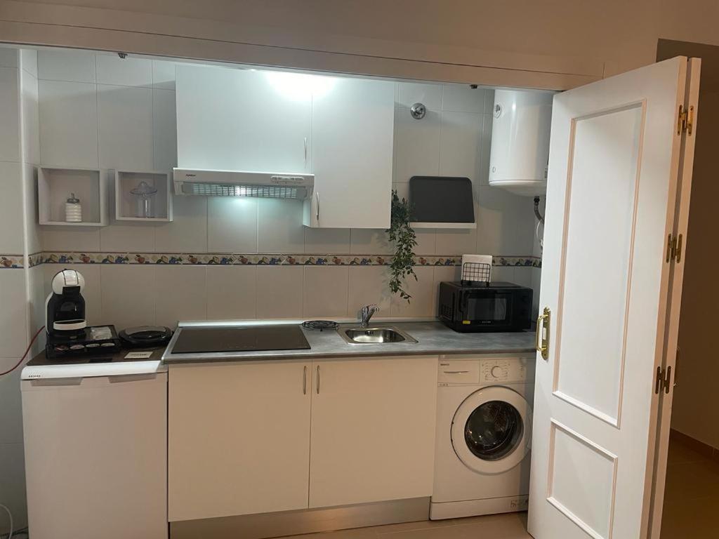 Apartamento Flores De Santiago Jerez de la Frontera Exteriör bild